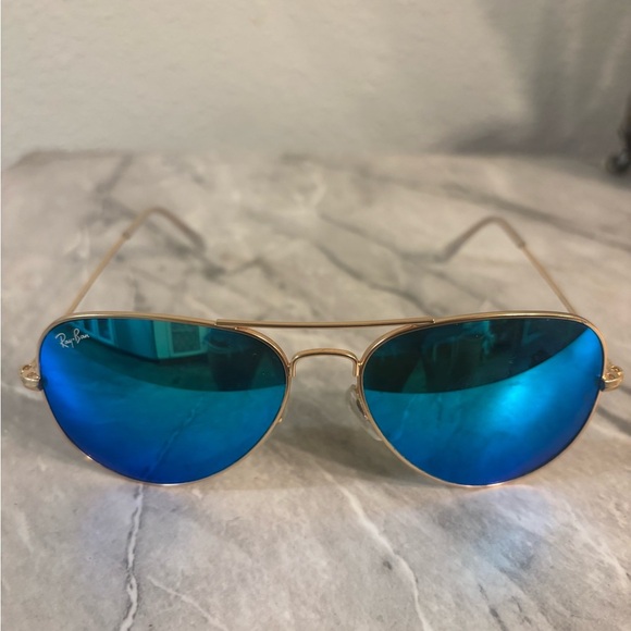 Ray-Ban Aviator Sunglasses with Blue Lenses - Picture 1 of 16